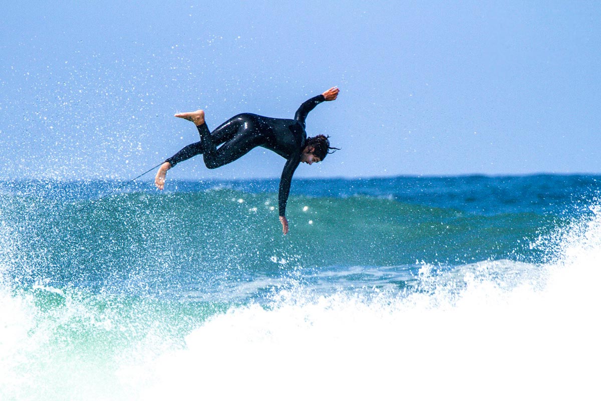 Wellenreiten lernen im Surfcamp in Frankreich