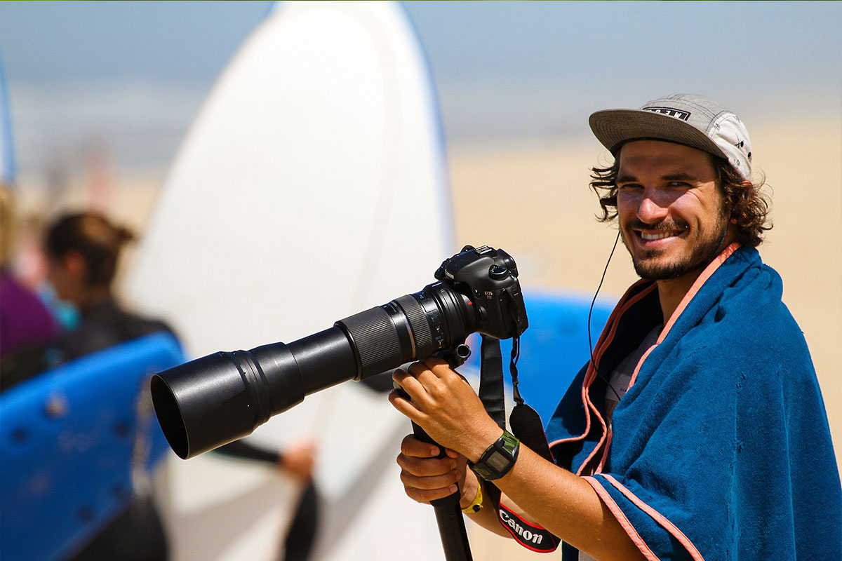 Job im Surfcamp, Wellenreiten