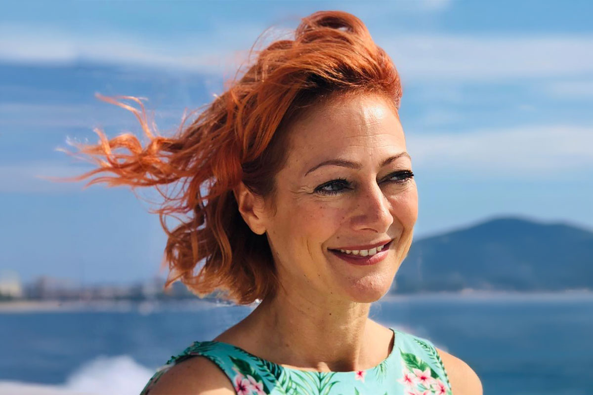 Dörthe Eickelberg beim Surfen